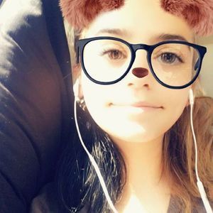 Meet your Posher, Savannah